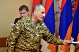 Азербайджанская пропаганда настолько примитивна и банальна, что бессильна послужить каким-либо серьезным целям: Сенор Асратян