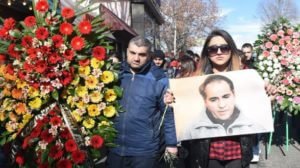 В Ереване началось шествие в память о «доставщике хлеба»