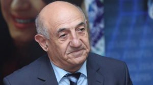 По красивому взгляду коммунисты поняли, что выберут их