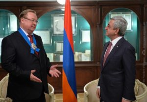 Президент Армении наградил Сергея Степашина Орденом почёта