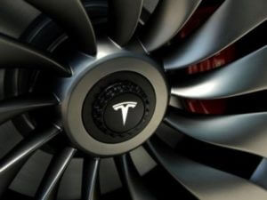 Илон Маск выложил видео первого тест-драйва новой Tesla Model 3