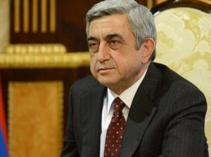 Президент Армении поздравил греческого коллегу