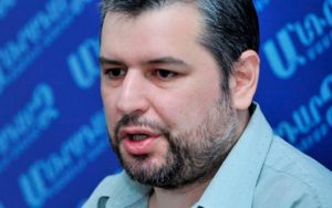 Закрытая информационно-пропагандистская система Азербайджана дала трещину – эксперт