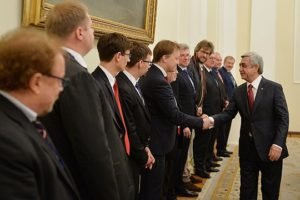 Серж Саргсян принял участников Ереванского заседания международного дискуссионного клуба «Валдай»