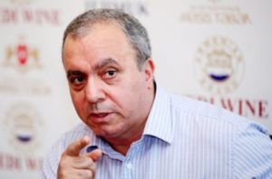 Власти Армении хотят научить людей продавать голоса и отучить думать - Грант Багратян