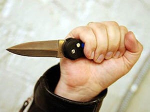 Таксист азербайджанец зарезал москвича