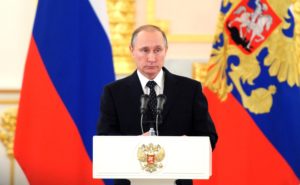 Путин заявил об узах дружбы с Арменией и готовности помочь в карабахском урегулировании