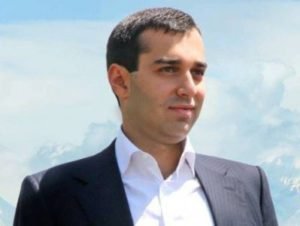 Сын бывшего премьер-министра Армении и зять Царукяна уходит из мэров в депутаты