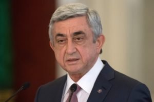 Серж Саргсян назвал варварством сруб деревьев