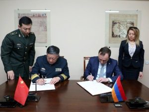 Подписана программа сотрудничества между министерствами обороны Армении и Китая на 2017 год
