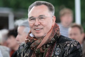 "Неделю моды в Ереване" откроет легендарный Вячеслав Зайцев