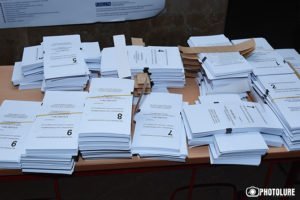ЦИК Армении обработала 99,8% бюллетеней с 2005 участков