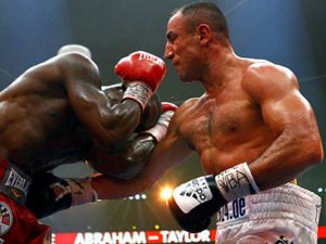 Артур Абрахам сразится с Робином Красники за право оспорить пояс чемпиона мира по версии WBO