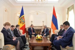 Президенты Армении и Молдовы обсудили вопросы сотрудничества