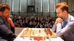 Левон Аронян завершил первую партию вничью