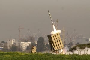 Израиль подвергся ракетному обстрелу с Синайского полуострова