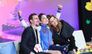 Евгения Медведева(Бабасян) выиграла ЧМ по фигурному катанию с рекордом мира