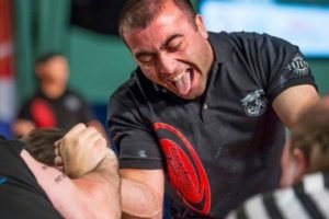 Вазген Согоян стал двукратным чемпионом США по армрестлингу