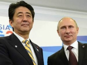 Путин и Абэ встретятся в Москве