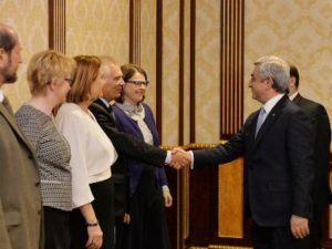 Серж Саргсян обсудил с депутатами Европарламента предстоящие в Армении парламентские выборы