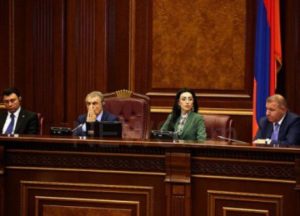 Завершилось заседание парламента Армении