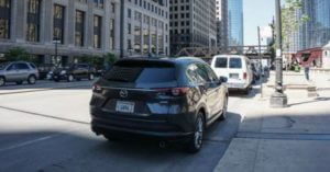 В Сети появилось фото кроссовера Mazda CX-8 без камуфляжа