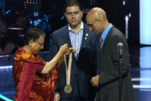 Доктор Том Катена – лауреат премии «Аврора» за 2017-ый год