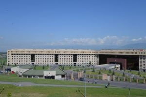 Серж Саргсян назначил двух заместителей министра обороны