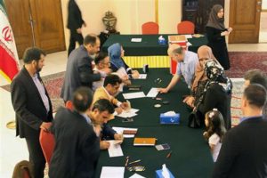 В Иране сегодня проходят президентские выборы