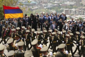 Премьер Армении: мы все в неоплатном долгу перед нашими вооруженными силами