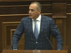 От количественных показателей в оборонном бюджете мы перейдём к качественным - депутат