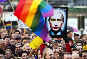 Россиян будут прививать из-за геев в Европе