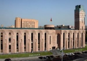 Чиновник мэрии Еревана приговорен к условному тюремному сроку