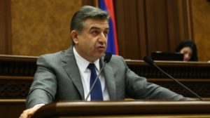 Премьер Армении: Меня нет среди тех, кто убеждает Сержа Саргсяна