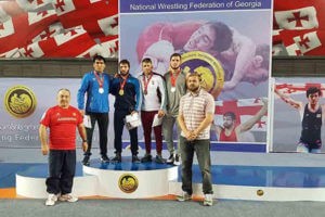 Армянский борец выиграл золото на турнире в Тбилиси
