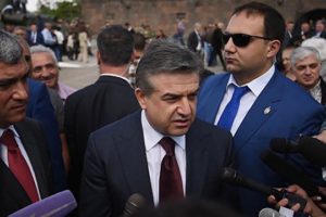 С президентом у меня хорошие, рабочие отношения - Карен Карапетян
