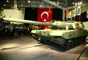 танк Altay