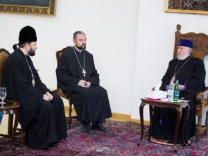 Католикос всех армян и управляющий патриаршими приходами РПЦ в Армении обсудили программы сотрудничества