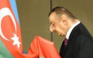 После "индейки по-армянски" и "могикана", чувства азербайджанских патриотов оскорбили «Яндекс» и Uber