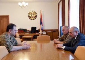 Президент Республики Арцах принял министра обороны Армении