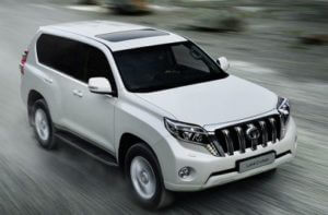 Снимки обновленного Toyota Land Cruiser Prado появились в интернете