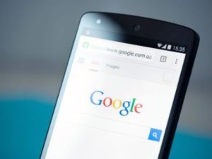 Корпорация Google запускает умную ленту новостей