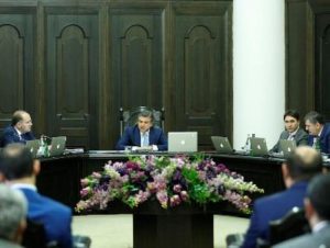Премьер-министр Армении: Мы предусматриваем очень жесткое управление расходами