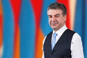 Мы все должны быть преисполнены чувством ответственности в отношении будущего нашей страны: Карен Карапетян