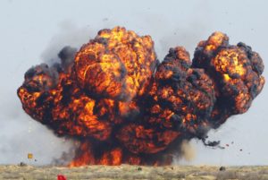 В воинской части Минобороны Турции пожар, горят склады с боеприпасами