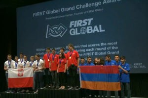 Армянская команда взяла бронзу на международной олимпиаде по робототехнике