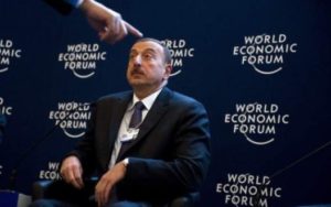 Очередной приступ шизофрении гадкого гусенка