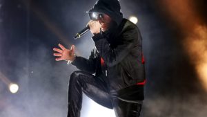 «В конечном итоге всё без толку»: покончил с собой солист группы Linkin Park