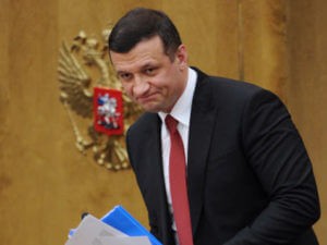 Армянский парламентарии жестко поставил на место российского депутата Дмитрия Савельева