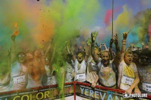 Часть центральных улиц Еревана 16 июля будет перекрыта из-за красочного забега